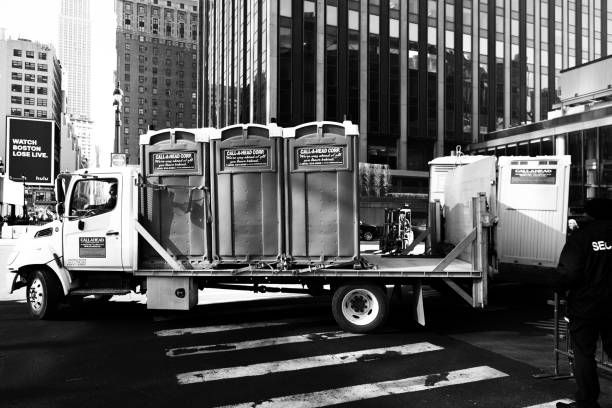 Best Portable restroom trailer rental  in Geneva, WA